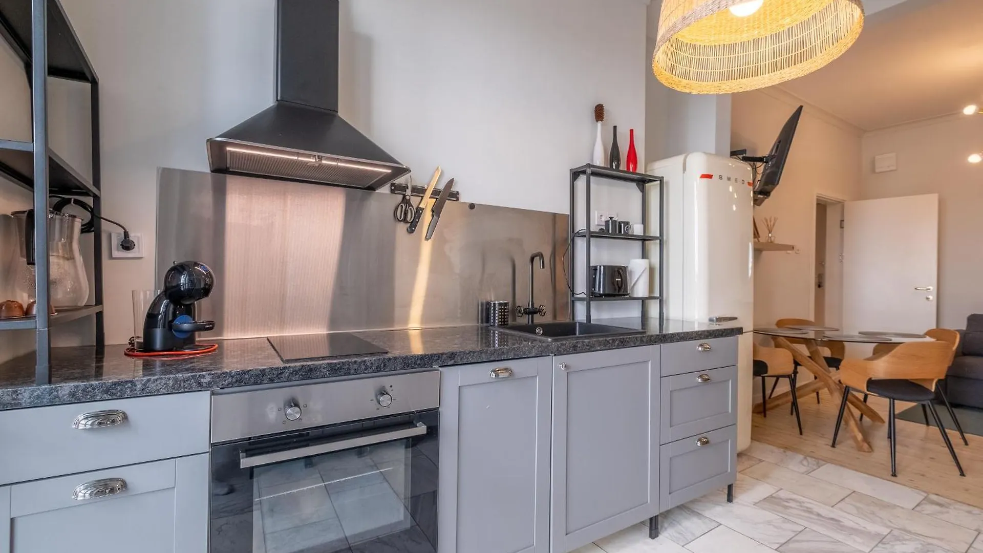 Spacious & Central 2Br With Terrace, Cozy & Modern By Flat Mаnager Sofia